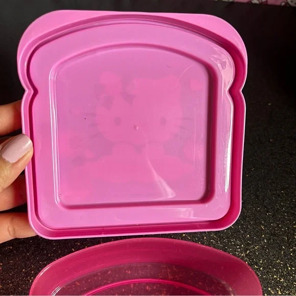 Hello Kitty Container - Picture 6 of 8